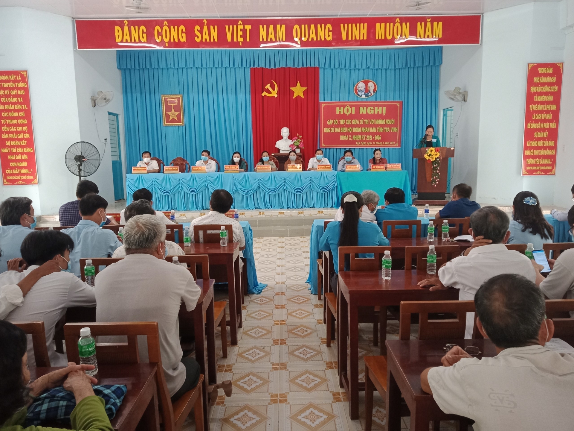 Nữ Chủ tịch LĐLĐ Trà Vinh: Hết mình vì người lao động Nữ Chủ tịch LĐLĐ Trà Vinh: Hết mình vì người lao động