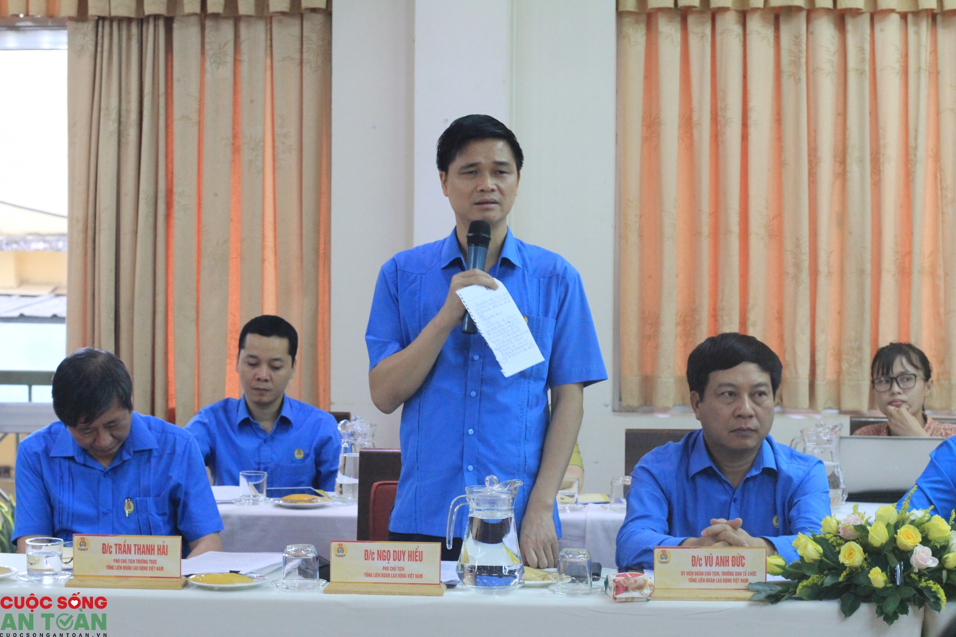 Chú trọng chăm lo cho đoàn viên, người lao động bị ảnh hưởng do dịch Covid-19 chu trong cham lo cho doan vien nguoi lao dong bi anh huong do dich covid 19