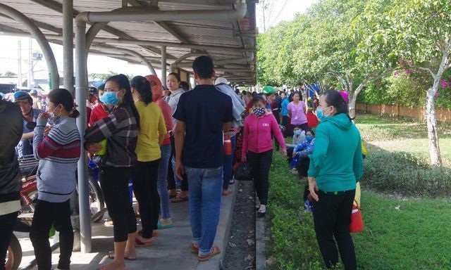 Hỗ trợ 269 suất quà cho người lao động khó khăn của Công ty TNHH Giày da Mỹ Phong ho tro 269 suat qua cho nguoi lao dong kho khan cua cong ty tnhh giay da my phong