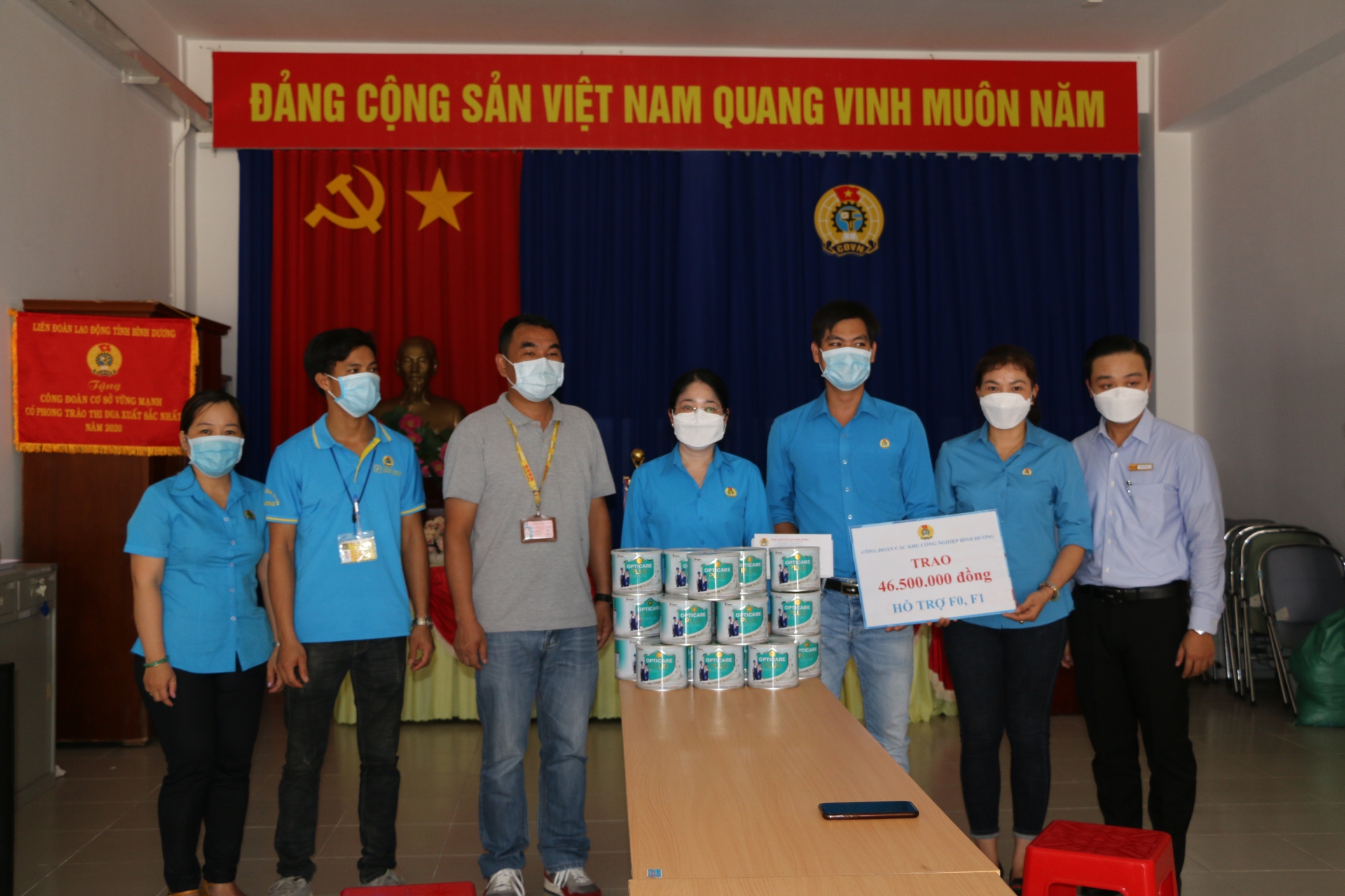 Bình Dương: Lại có thêm nhiều công nhân nghi nhiễm Covid-19