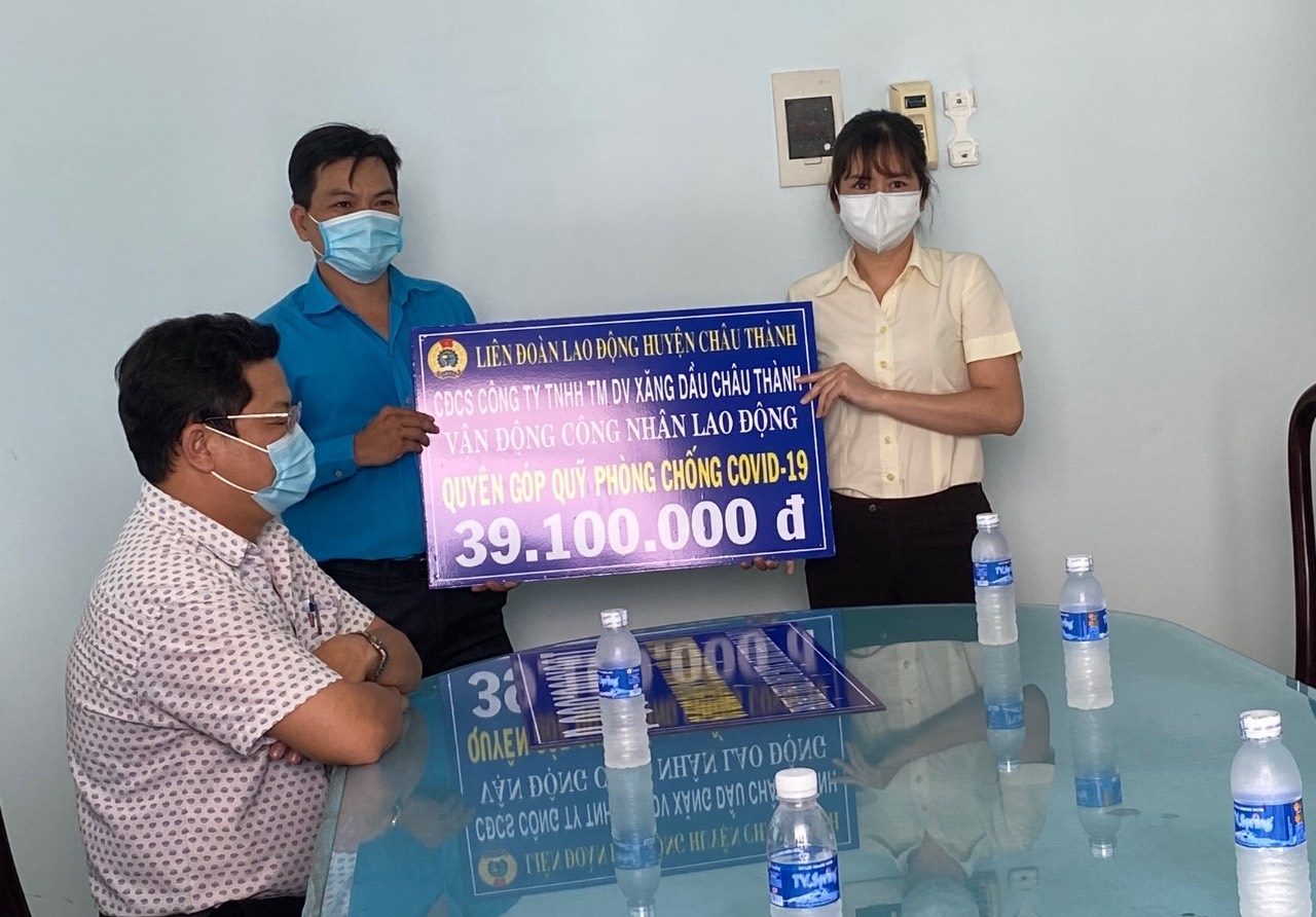 LĐLĐ huyện Châu Thành chung tay hỗ trợ phòng, chống dịch Covid-19