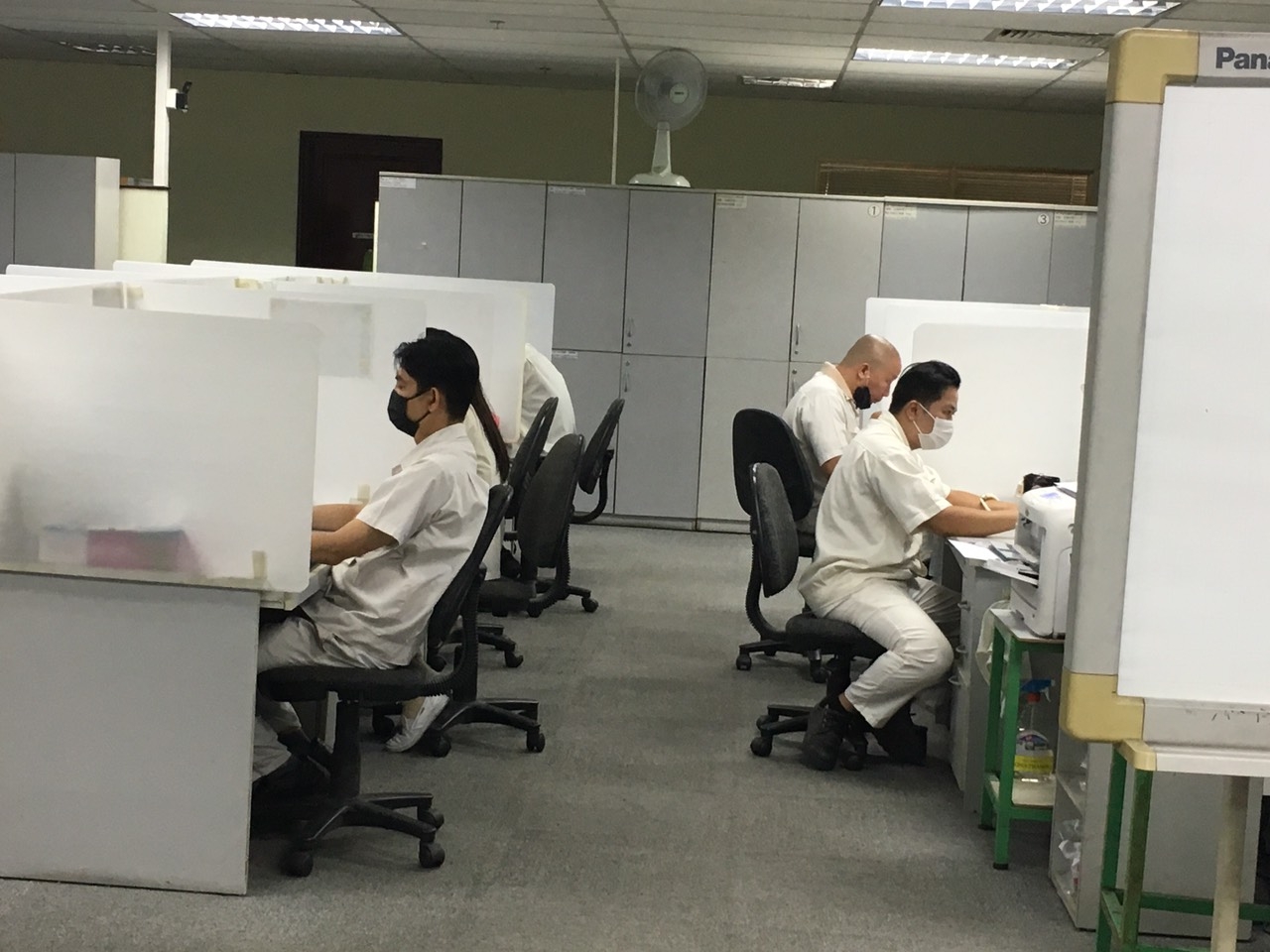 Công nhân nhiễm Covid-19 tăng nhanh, Bình Dương tăng cường phòng, chống dịch Công nhân nhiễm Covid-19 tăng nhanh, Bình Dương tăng cường phòng, chống dịch