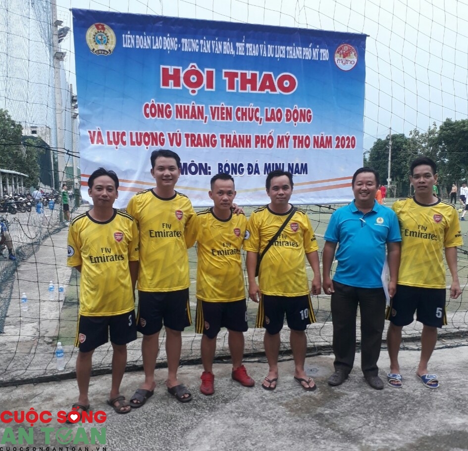 Người lao động phấn khởi tham gia hội thi thể dục thể thao nguoi lao dong phan khoi tham gia hoi thi the duc the thao