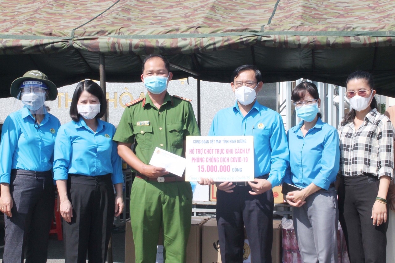 Hỗ trợ người lao động khu phong tỏa và tuyến đầu chống dịch