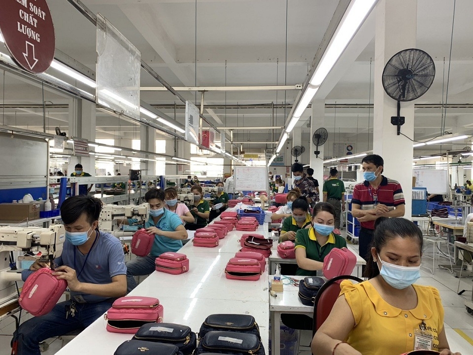 Bình Dương vừa chống dịch hiệu quả, vừa phát triển tốt kinh tế