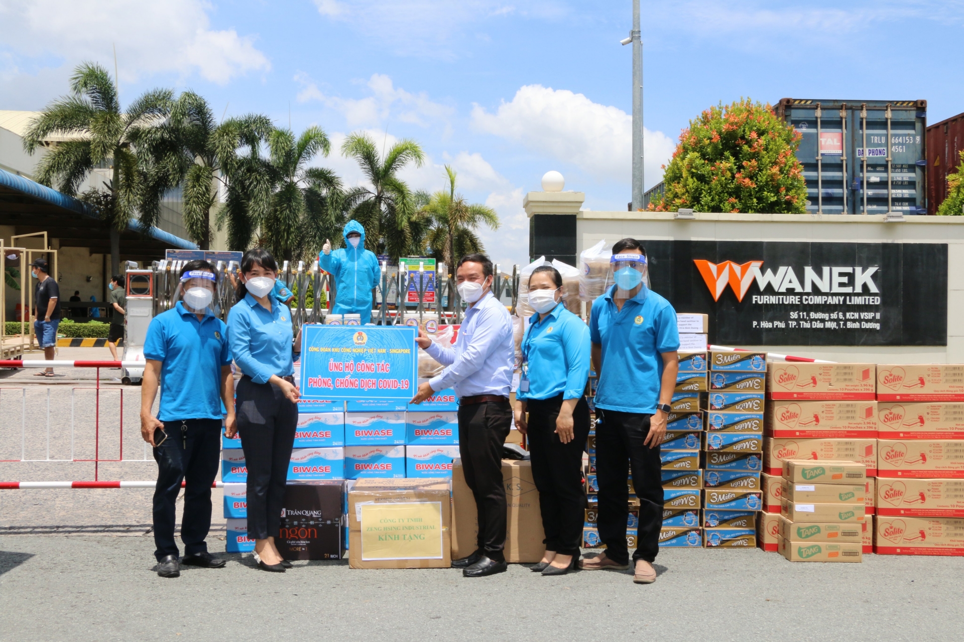 Tập trung nguồn lực hỗ trợ người lao động trong khu cách ly, phong tỏa