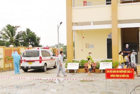 Phát hiện nhiều ca nhiễm là công nhân, Tiền Giang áp dụng ‘3 tại chỗ’ với doanh nghiệp Phát hiện nhiều ca nhiễm là công nhân, Tiền Giang áp dụng ‘3 tại chỗ’ với doanh nghiệp