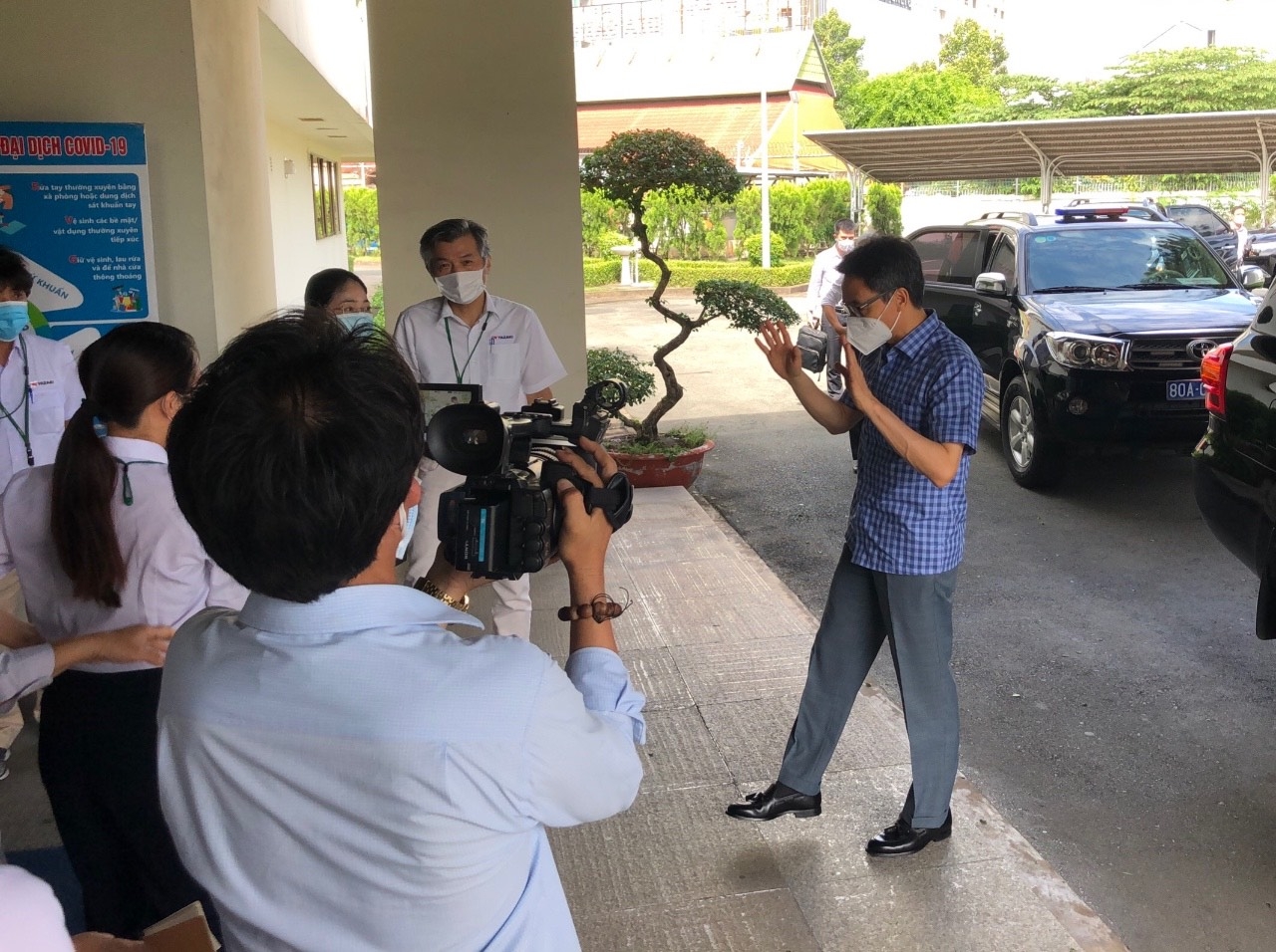 Bình Dương:Phó Thủ tướng Vũ Đức Đam thăm, kiểm tra công tác phòng dịch tại doanh nghiệp Bình Dương:Phó Thủ tướng Vũ Đức Đam thăm, kiểm tra công tác phòng dịch tại doanh nghiệp