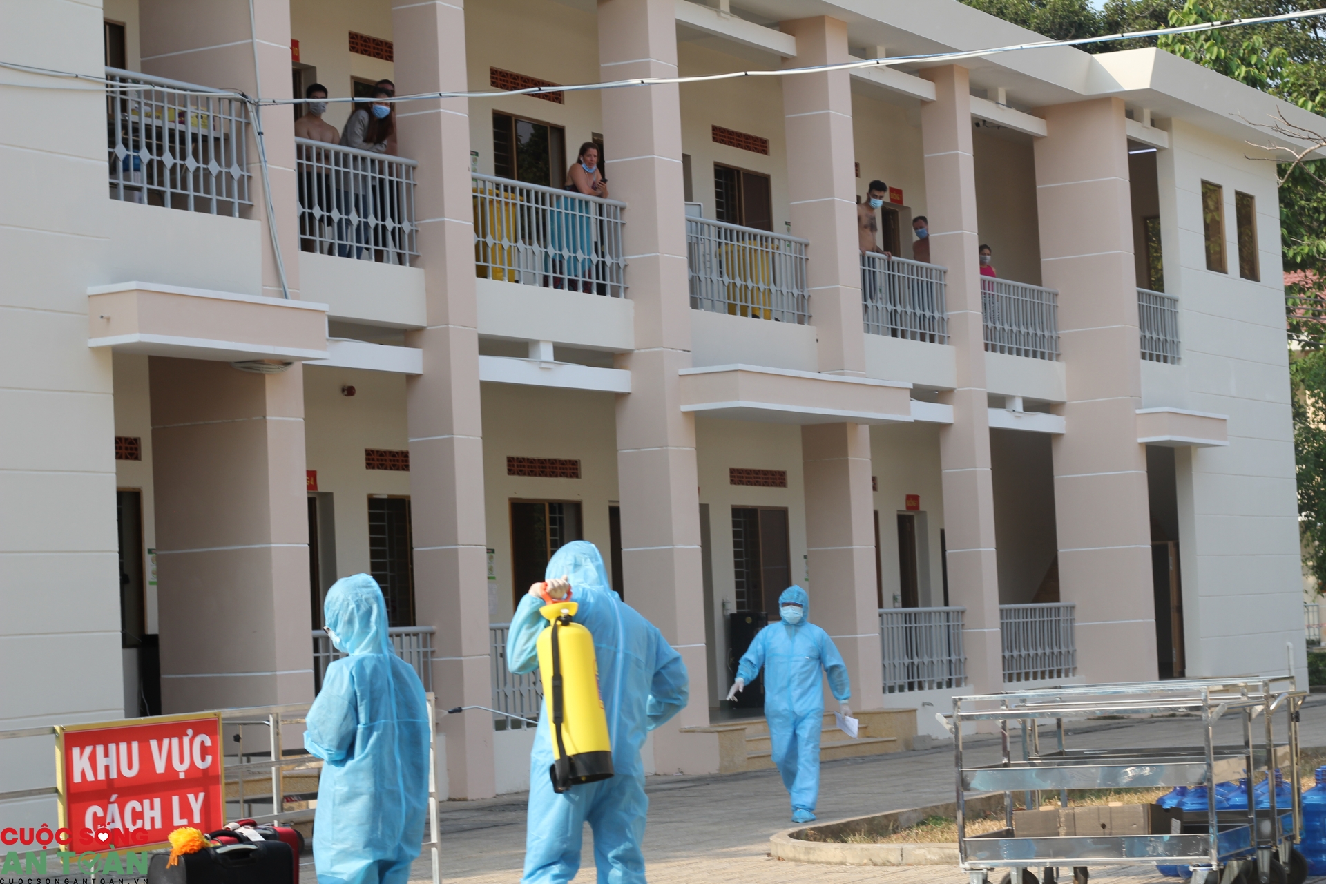 undefined 5850 img 5185