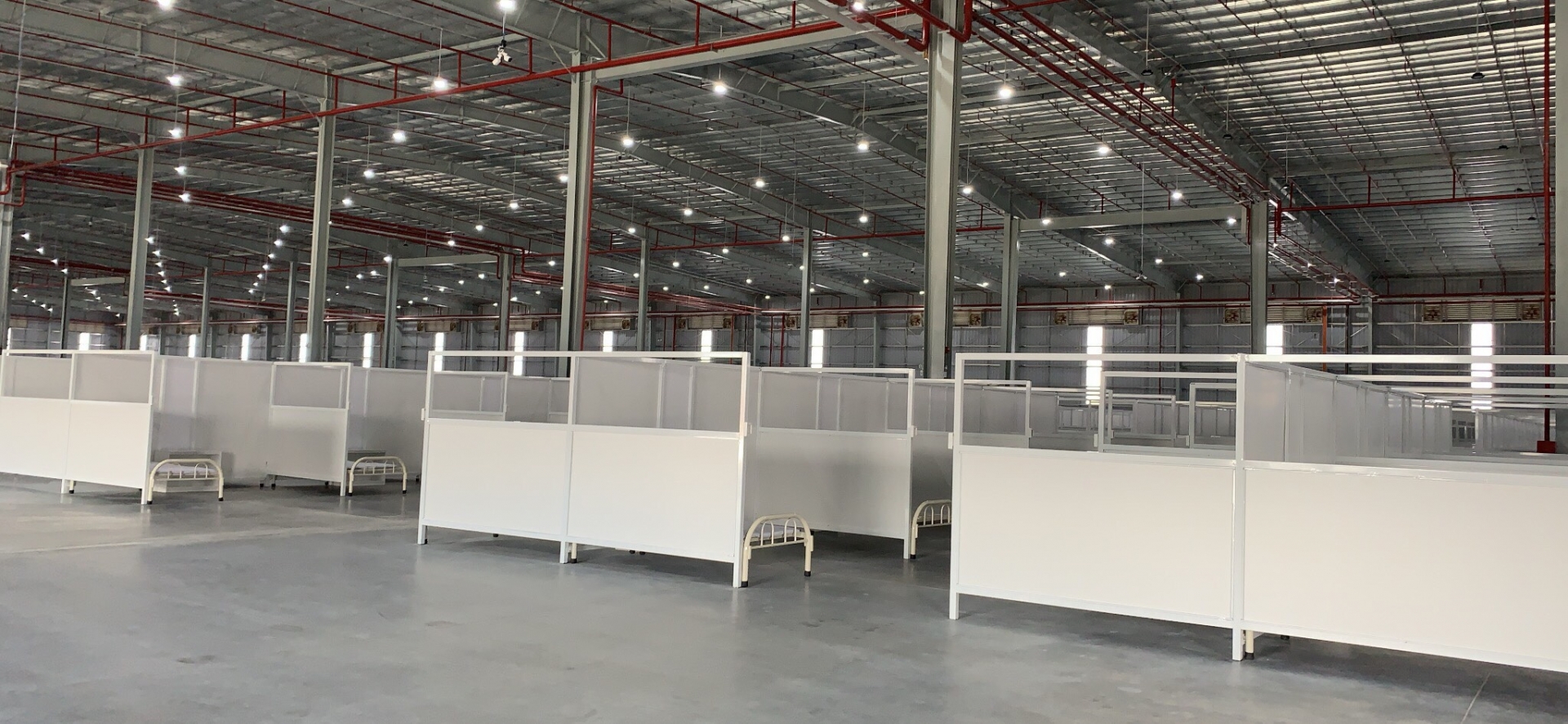 Chủ tịch nước Nguyễn Xuân Phúc: Kiểm tra công tác phòng, chống dịch tại Bình Dương Chủ tịch nước Nguyễn Xuân Phúc: Kiểm tra công tác phòng, chống dịch tại Bình Dương