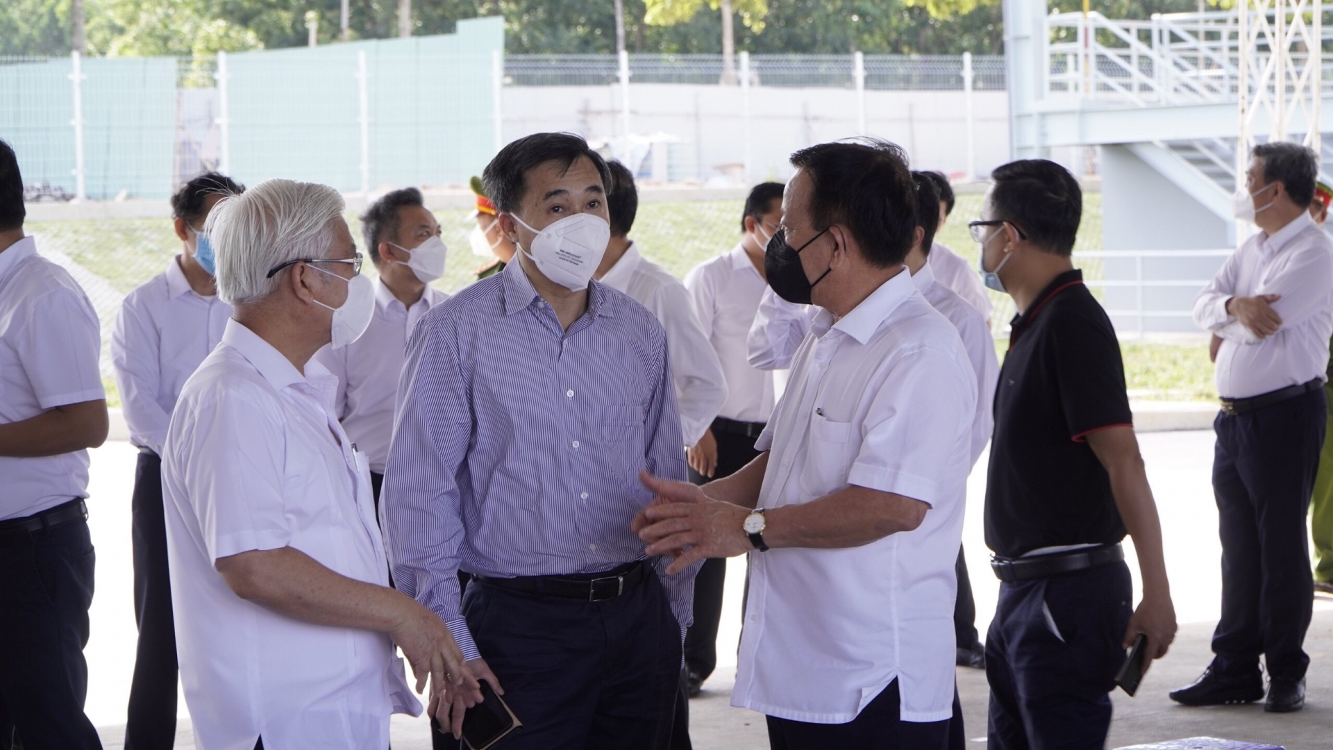 Chính thức đưa vào hoạt động 2 bệnh viện dã chiến 8.300 giường tại Bình Dương