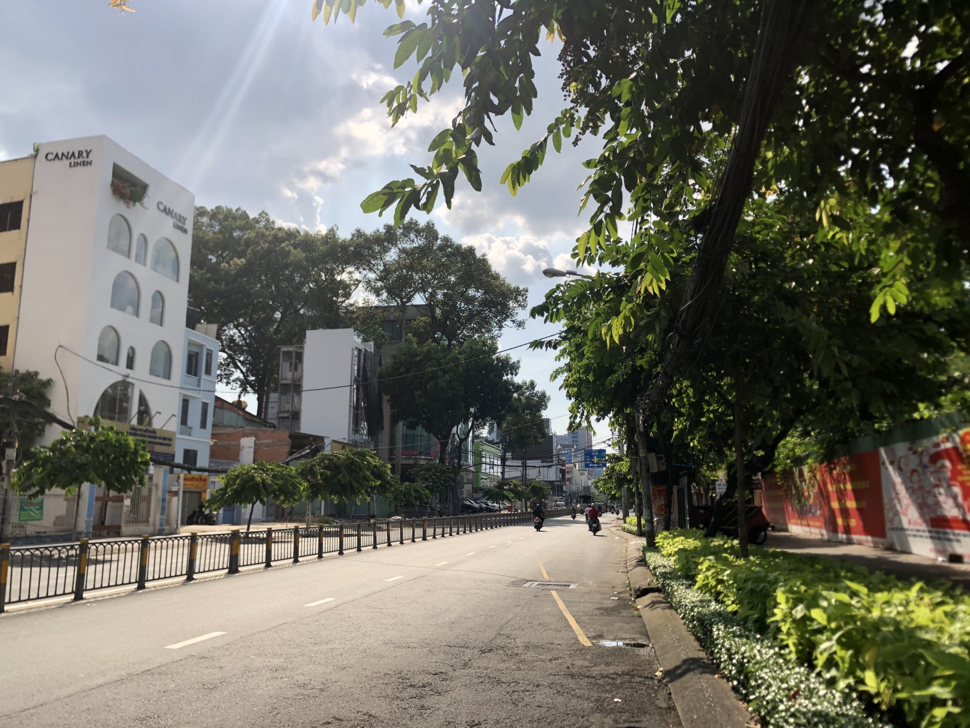 TP HCM siết chặt “ai ở đâu, ở đấy” từ ngày 23/8 TP HCM siết chặt “ai ở đâu, ở đấy” từ ngày 23/8