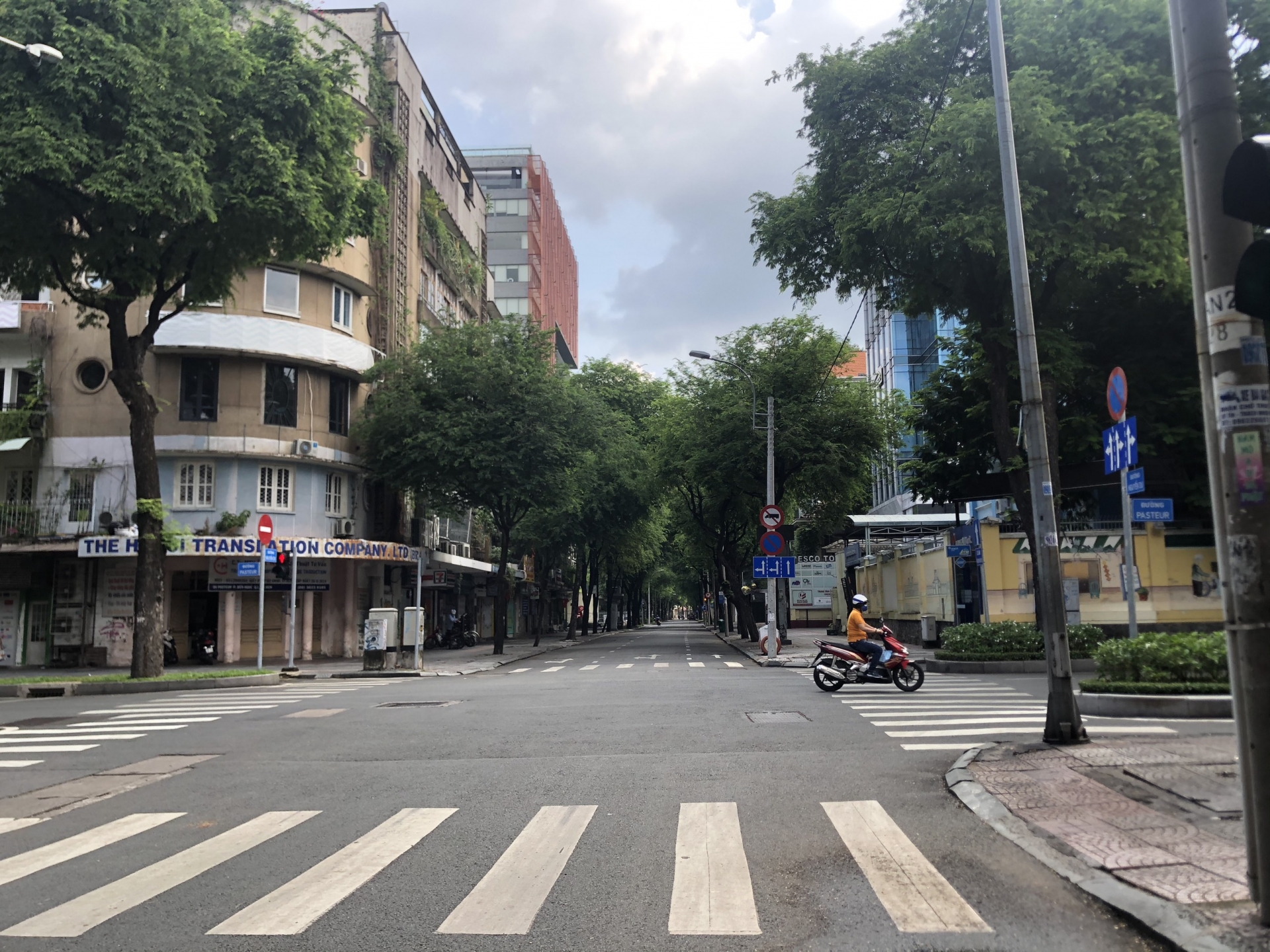 Khoảng 1,2 triệu người dân ra đường mỗi ngày tại TP HCM