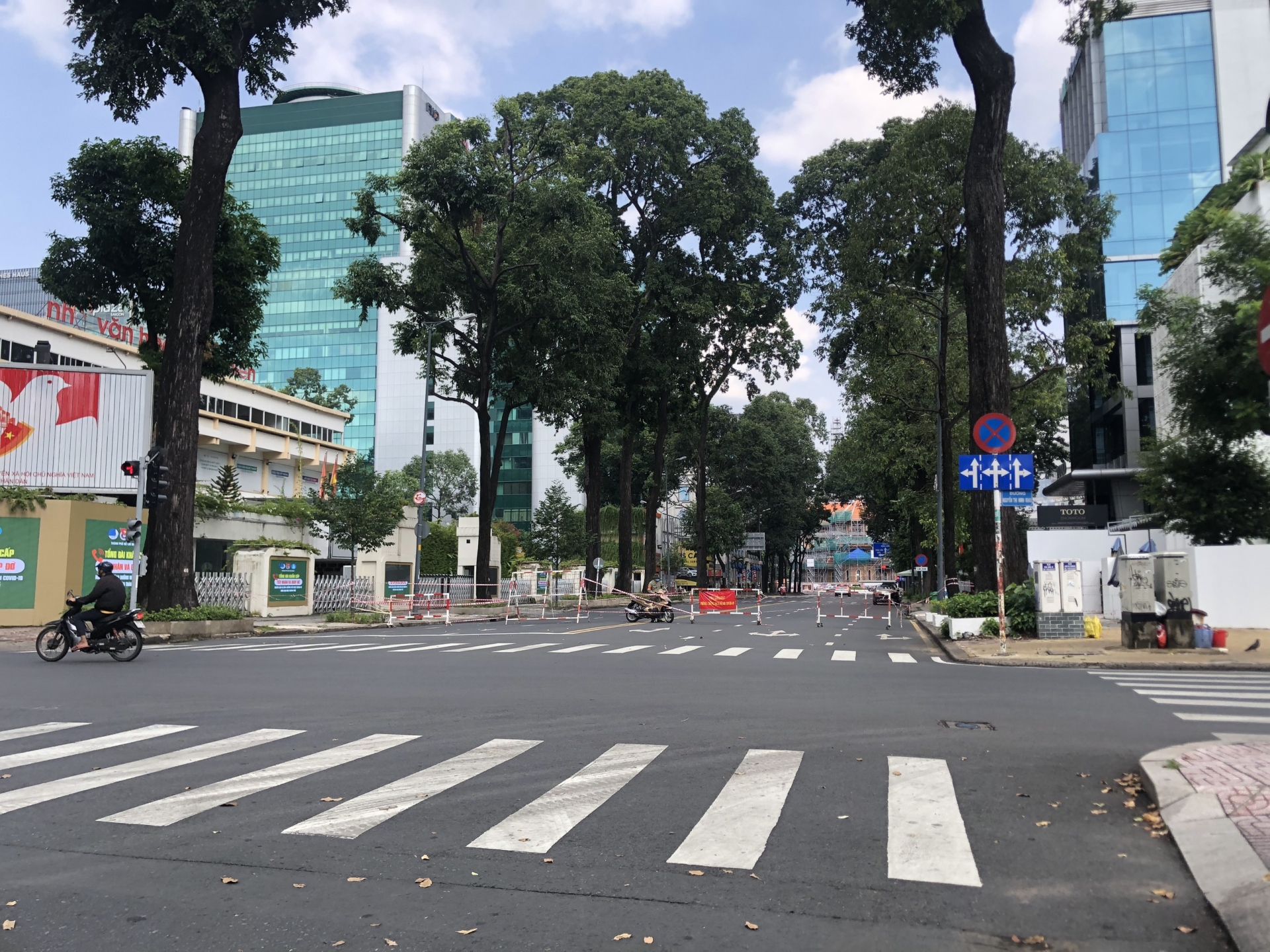 Khoảng 1,2 triệu người dân ra đường mỗi ngày tại TP HCM