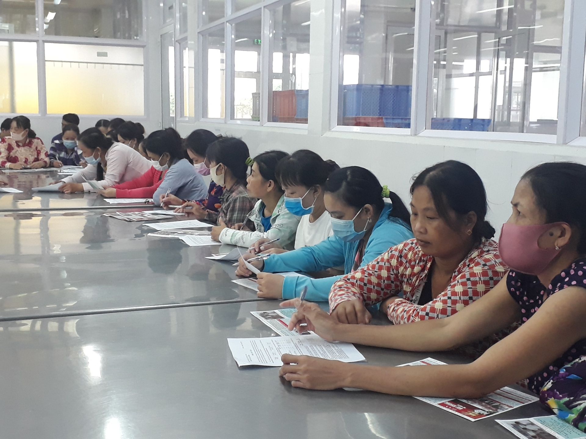 Hỗ trợ người lao động thất nghiệp học nghề, tìm kiếm việc làm mới Hỗ trợ người lao động thất nghiệp học nghề, tìm kiếm việc làm mới