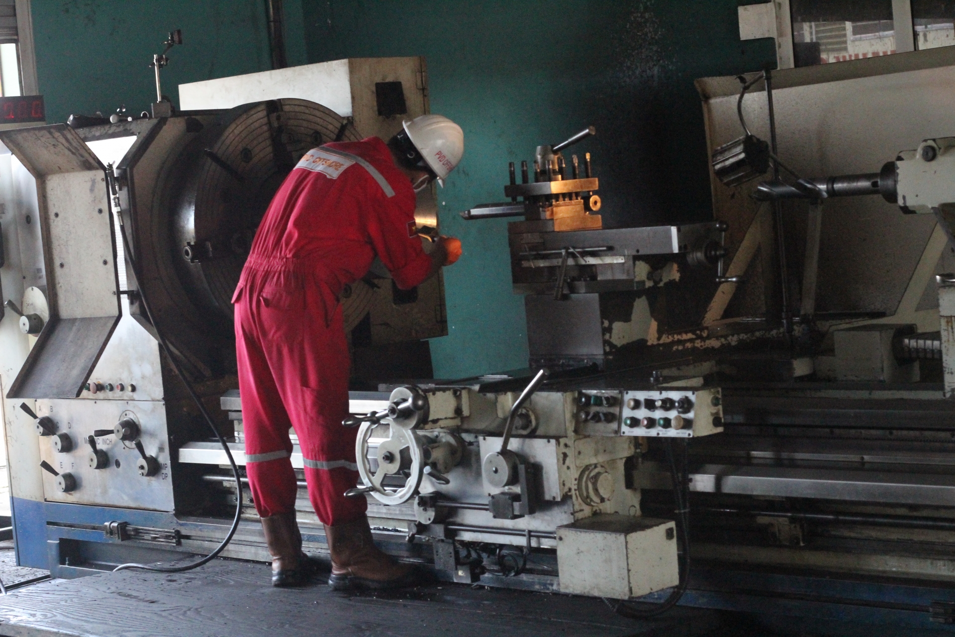 Tập huấn, nâng cao kiến thức của người lao động về ATVSLĐ khi làm việc Tập huấn, nâng cao kiến thức của người lao động về ATVSLĐ khi làm việc