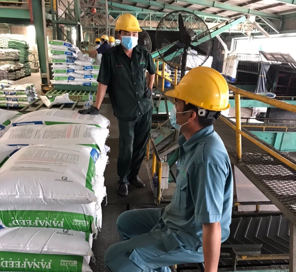 Long An: Nhiều doanh nghiệp chuẩn bị phương án để sản xuất an toàn Long An: Nhiều doanh nghiệp chuẩn bị phương án để sản xuất an toàn