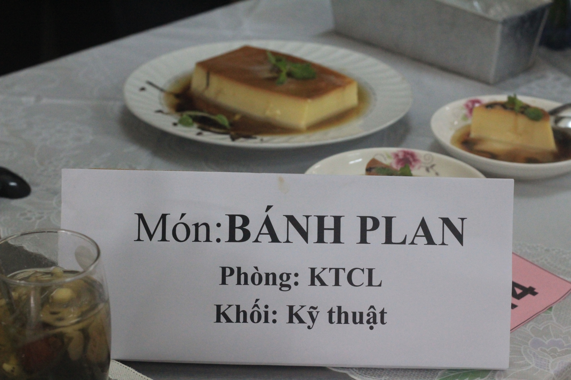 Quan tâm, sẻ chia, tạo thêm thu nhập nhằm giữ chân người lao động khi dịch bệnh