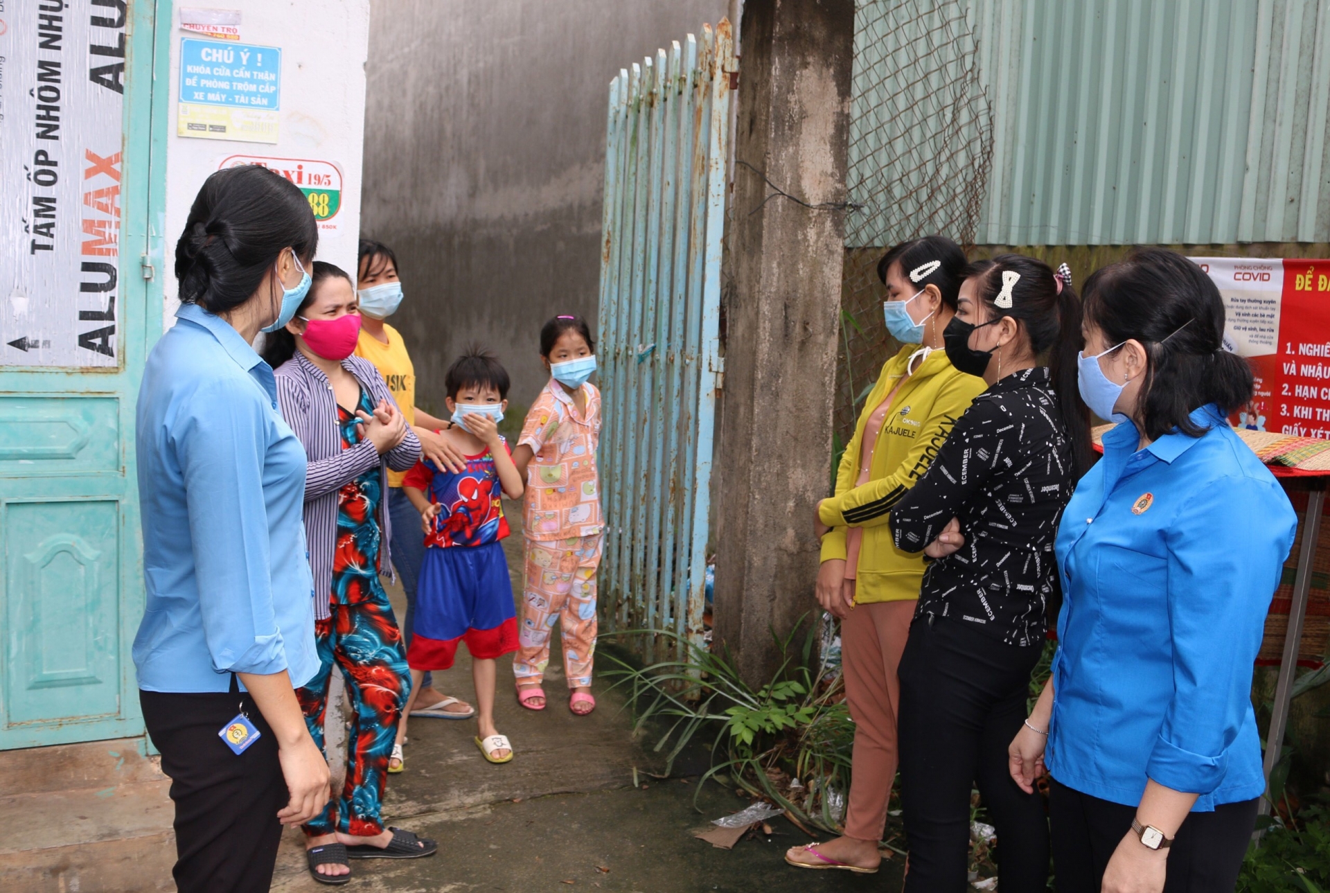 Hạnh phúc của người lao động khi con thi đỗ đại học