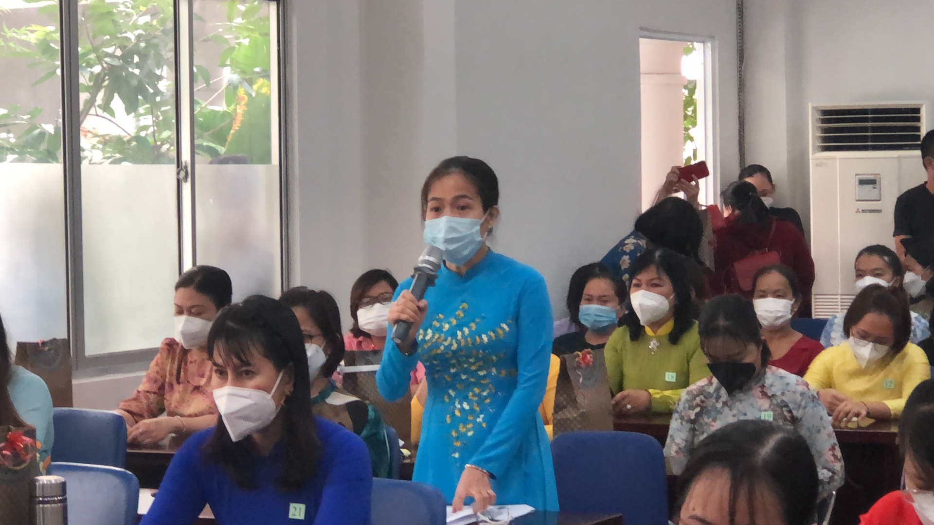 Vai trò của nữ công nhân lao động gắn với phong trào “Giỏi việc nước - Đảm việc nhà” Vai trò của nữ công nhân lao động gắn với phong trào “Giỏi việc nước - Đảm việc nhà”