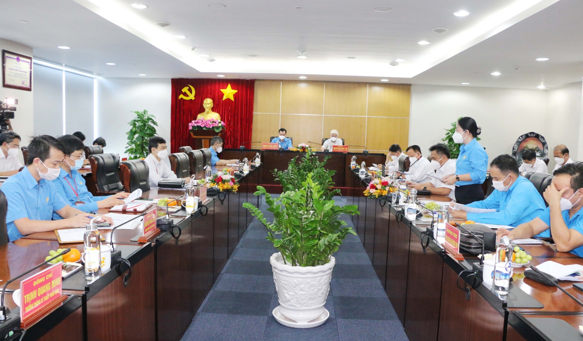 Tổng LĐLĐ Việt Nam làm việc với Bình Dương về việc xây dựng thiết chế công đoàn Tổng LĐLĐ Việt Nam làm việc với Bình Dương về việc xây dựng thiết chế công đoàn