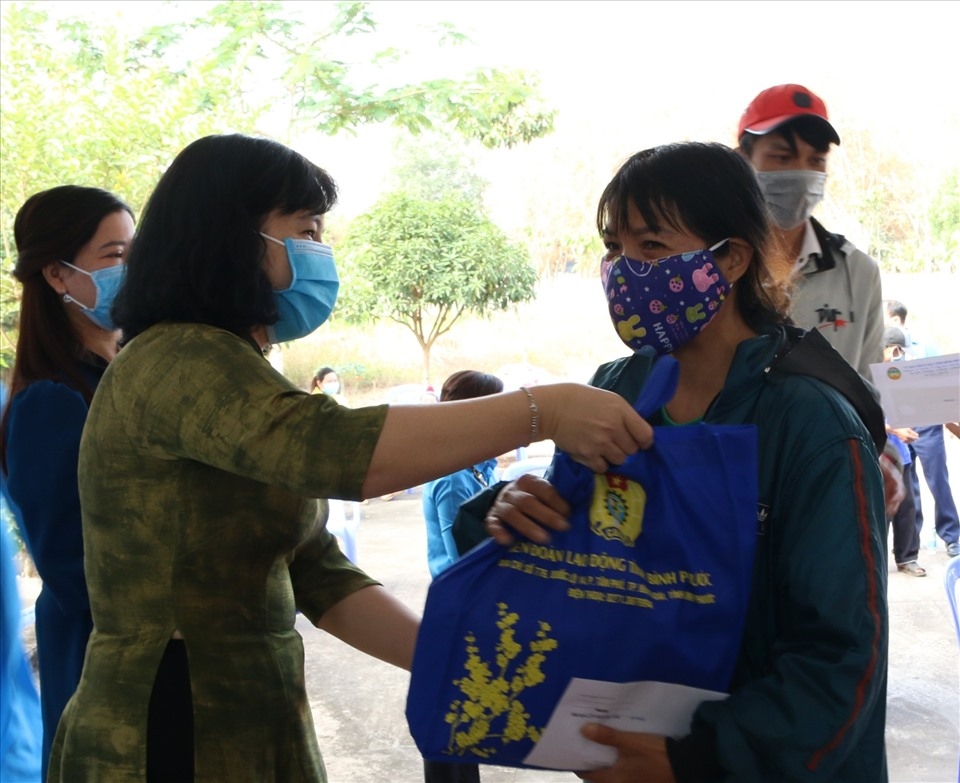 Nhiều doanh nghiệp tại Bình Phước khó tuyển lao động dịp cuối năm Nhiều doanh nghiệp tại Bình Phước khó tuyển lao động dịp cuối năm