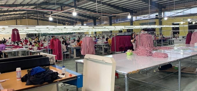 vu 300 cong nhan dinh cong o ha tinh nguoi lao dong da duoc nhan luong ve nha an tet