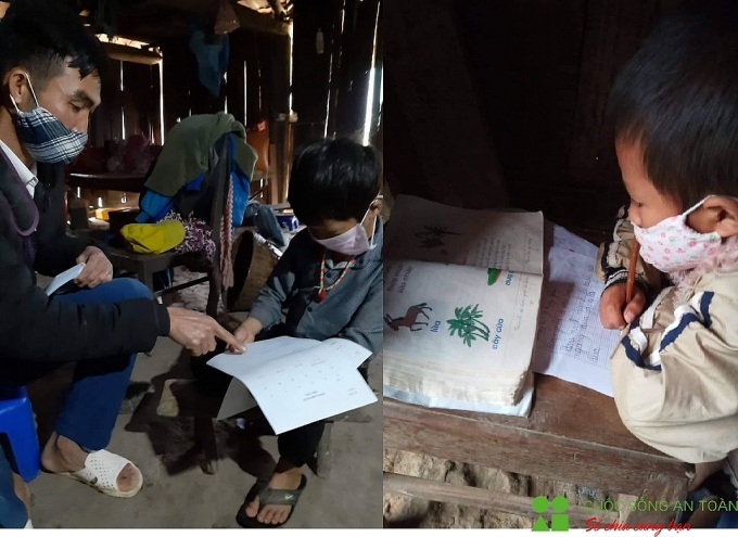 giao vien vung cao xu nghe den tung nha chong tai mu chu cho hoc sinh mua dich