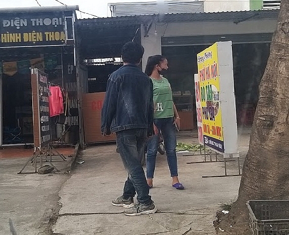 Công nhân xứ Nghệ 'sống mòn' giữa đại dịch Covid-19 cong nhan xu nghe song mon giua dai dich covid 19