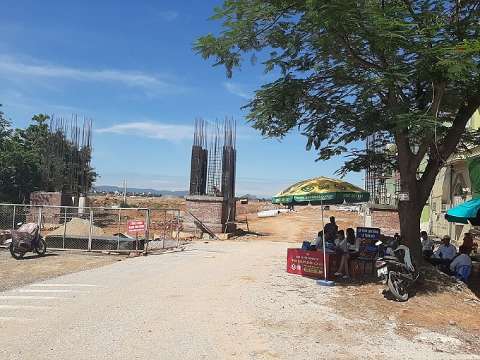 dang san lap mat bang du an sieu do thi da ram ro rao ban