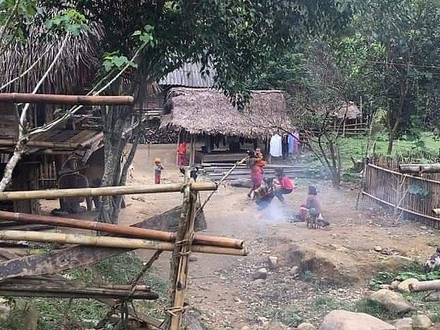 Bắt 3 đối tượng chuyên lừa phụ nữ trẻ đưa sang Trung Quốc bán bat 3 doi tuong chuyen lua phu nu tre dua sang trung quoc ban