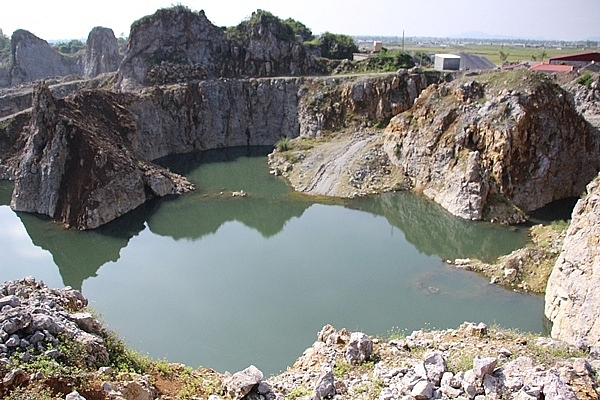 nhung cai chet thuong tam tu cham tre phuc hoi moi truong sau khai thac khoang san