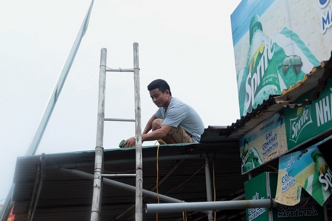 Hàng chục nghìn người ở Bắc Trung Bộ sẵn sàng di dời vì bão số 4 cac tinh bac trung bo cam bien san sang di duoi hang chuc nghin nguoi chong bao so 4