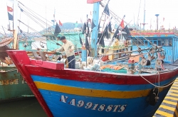 bao so 4 uy hiep mien trung pho thu tuong chi dao san sang so tan khan cap