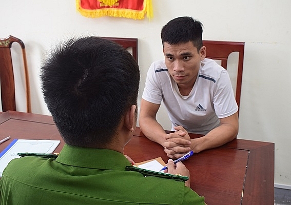 bat doi tuong gay tai nan khien 3 nguoi trong thuong roi bo tron