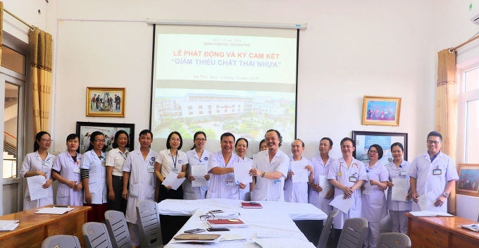 nhieu benh vien o ha tinh quang tri cam ket giam thieu chat thai nhua