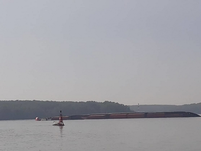 Tàu hàng bị chìm trên vùng biển Hà Tĩnh, 12 người mất tích tau hang bi chim tren vung bien ha tinh 12 nguoi mat tich