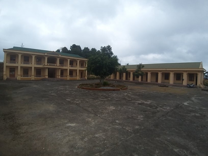 phong kham 11 ty dong o huyen bien gioi ngheo nhat xu nghe chi de chan tha de