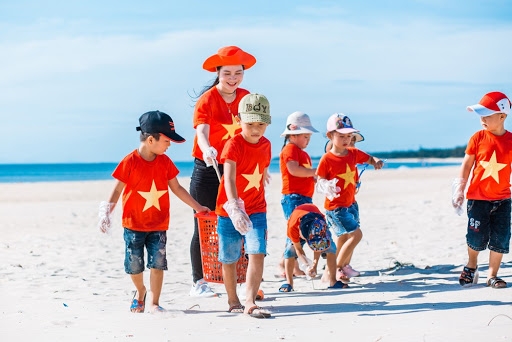 Trường mầm non Trung Giang, giáo viên, dạy kỹ năng sống, yêu biển đảo, bảo vệ môi trường Trường mầm non Trung Giang, giáo viên, dạy kỹ năng sống, yêu biển đảo, bảo vệ môi trường