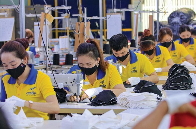 Tổng Liên đoàn Lao động Việt Nam kêu gọi NLĐ cân nhắc kỹ việc về quê ăn Tết