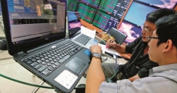 Sau 6 tháng đầu năm, VN-Index trong top chỉ số chứng khoán “tệ” nhất thế giới