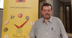 Cơ hội khi người tiêu dùng Việt đang trả giá rất cao cho hàng nhập khẩu