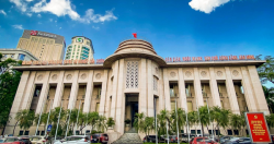 Việt Nam tiến gần tới “bình thường hóa” chính sách tiền tệ?