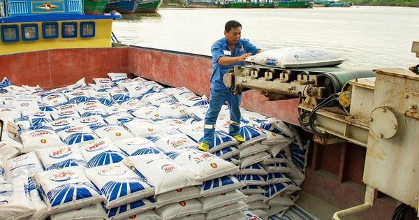Xuất khẩu phân bón đang tăng, tỷ lệ nhập siêu có được rút ngắn?