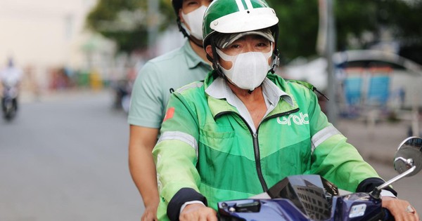 Bộ Công Thương nhắc nhở Grab việc thu phụ phí thời tiết nắng nóng