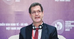 Giám đốc quốc gia ADB: Việt Nam đang có điều kiện vượt bão khá tốt