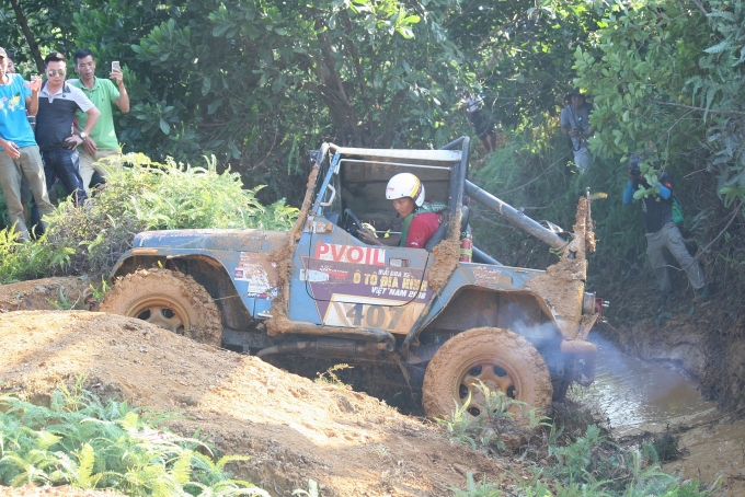 giai dua xe o to dia hinh pvoil cup 2019 hon 80 doi dua se tranh tai