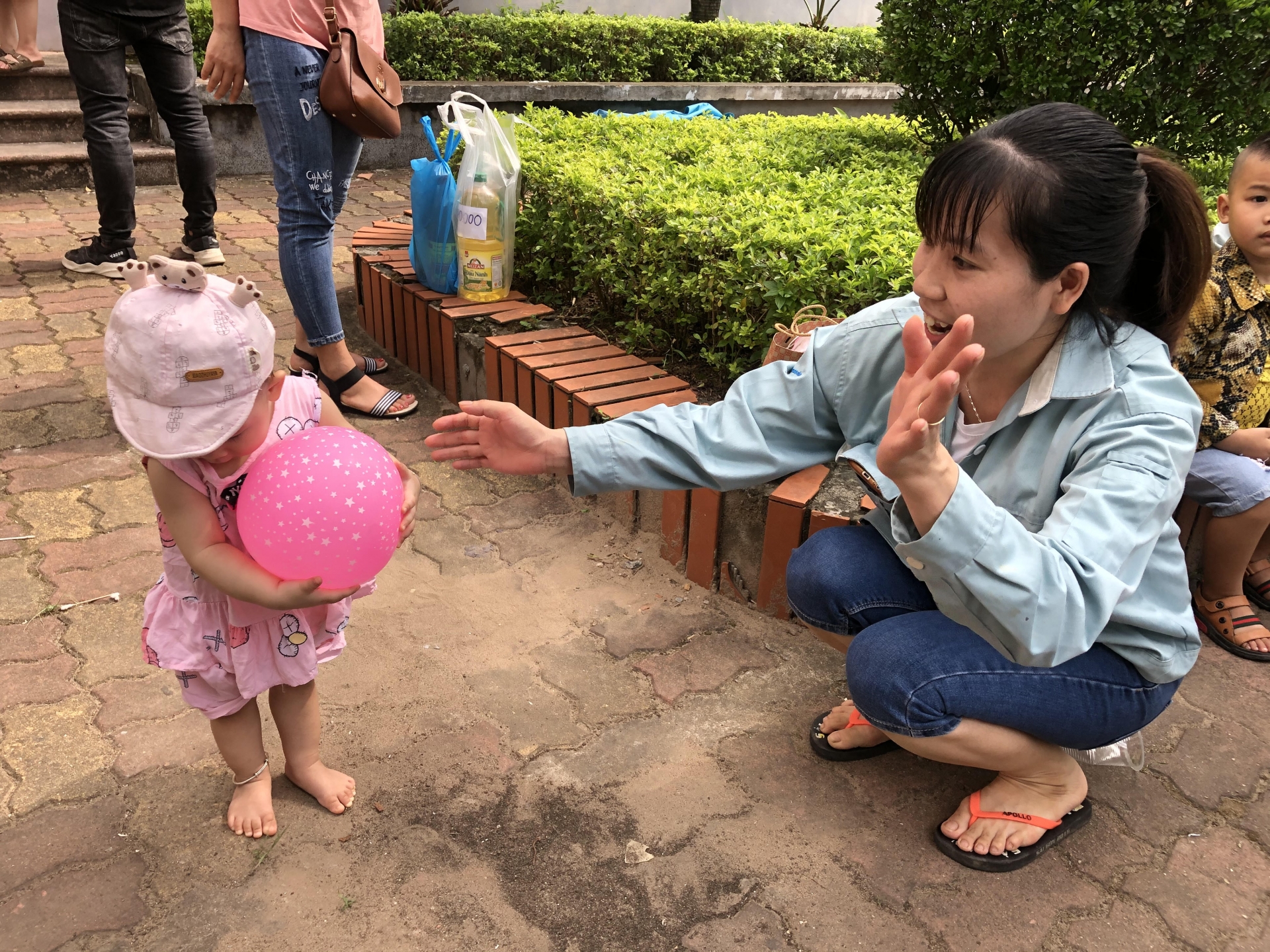 sieu thi 0 dong trao yeu thuong den cong nhan lao dong bi anh huong boi dich covid 19