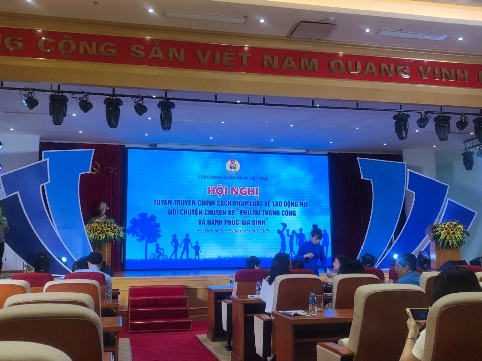 cham lo lao dong nu luon duoc cong doan ngan hang viet nam quan tam