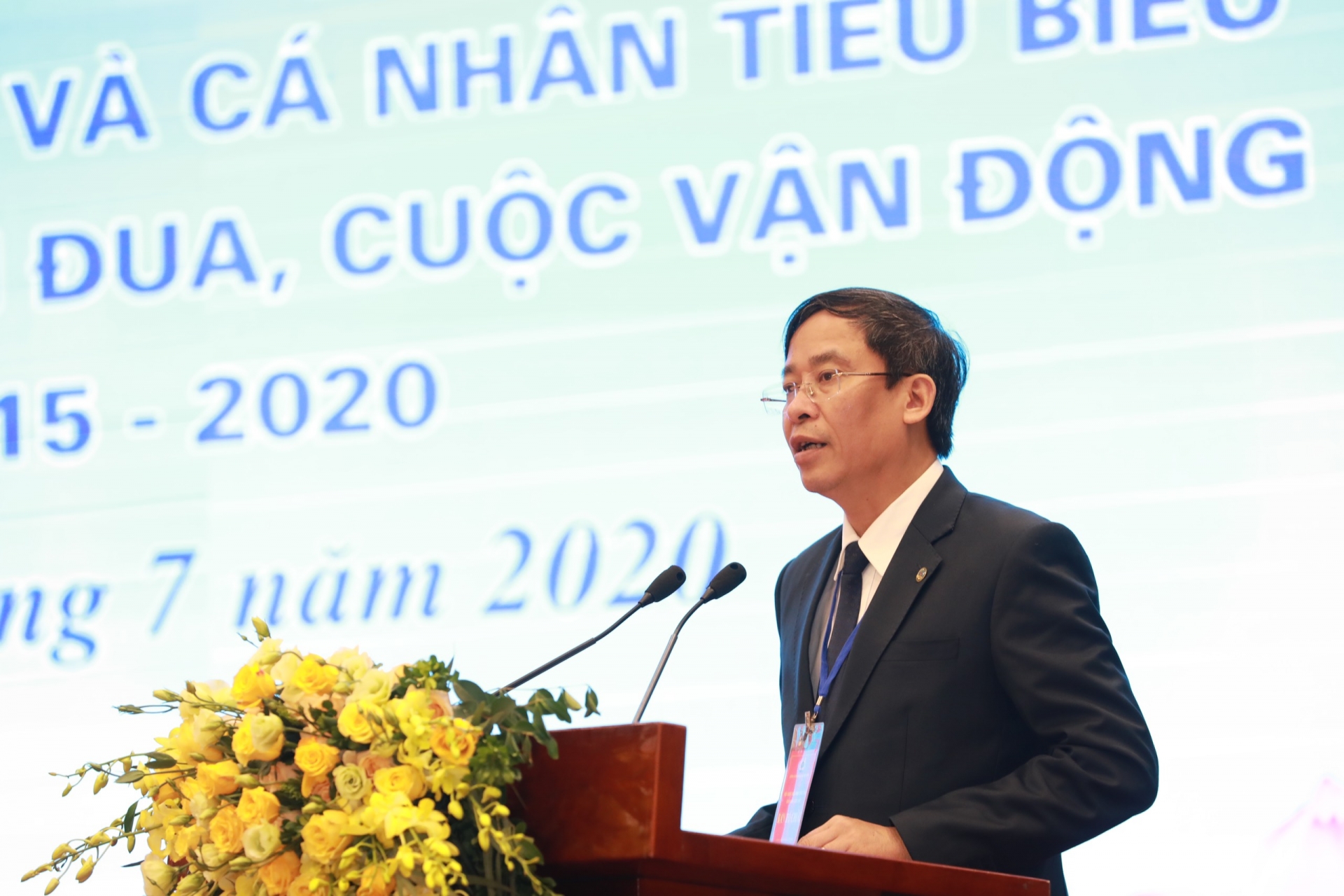 tuyen duong 34 tap the va 138 ca nhan xuat sac trong cac phong trao thi dua